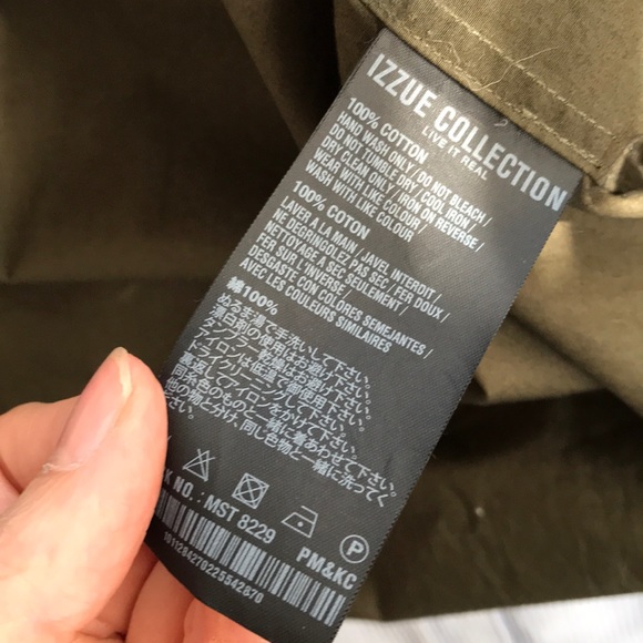 Izzue Collection Snakeskin pattern Dress Shirt - Picture 4 of 4